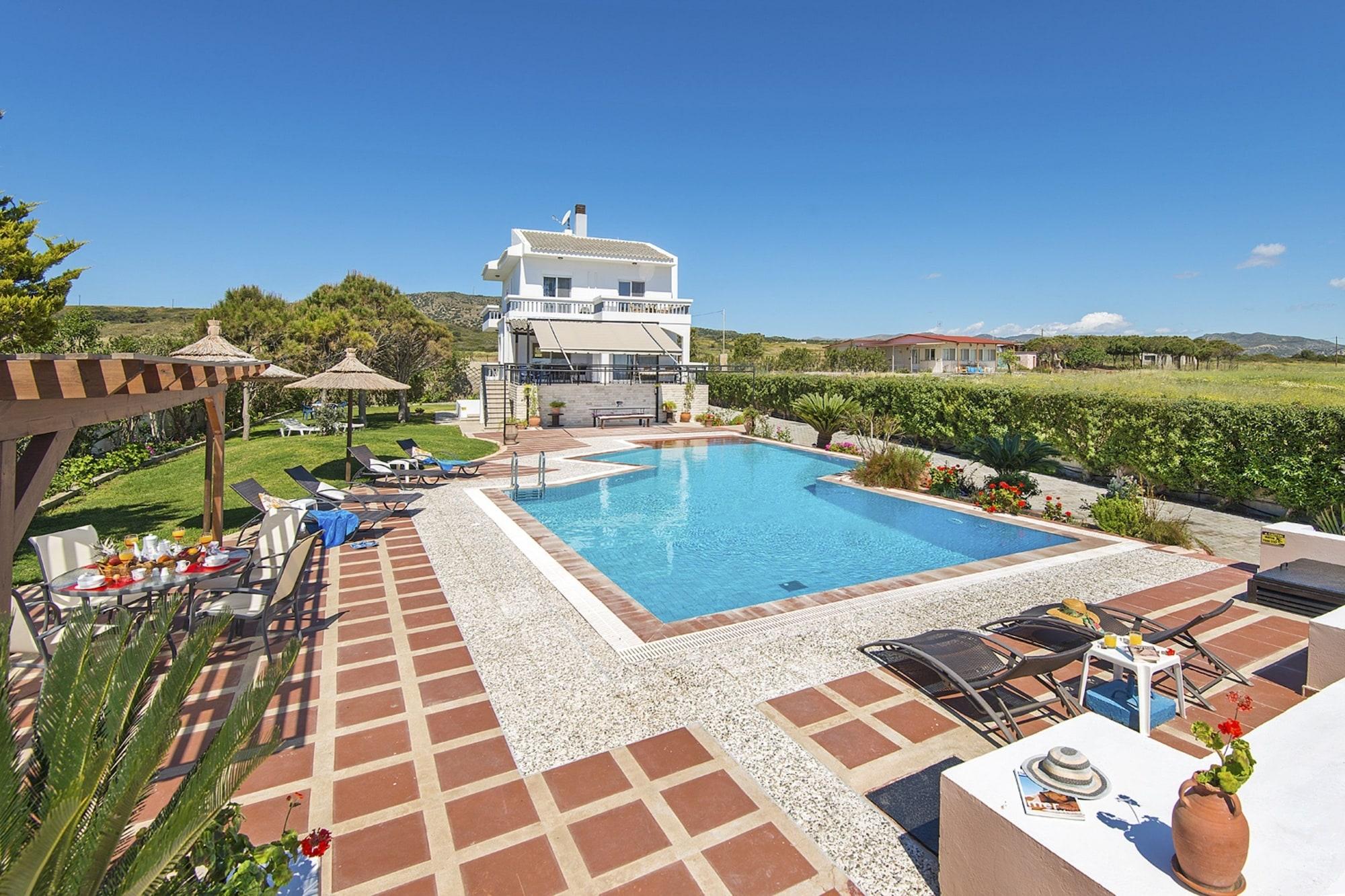 לקניה Alkyoni Villa מראה חיצוני תמונה