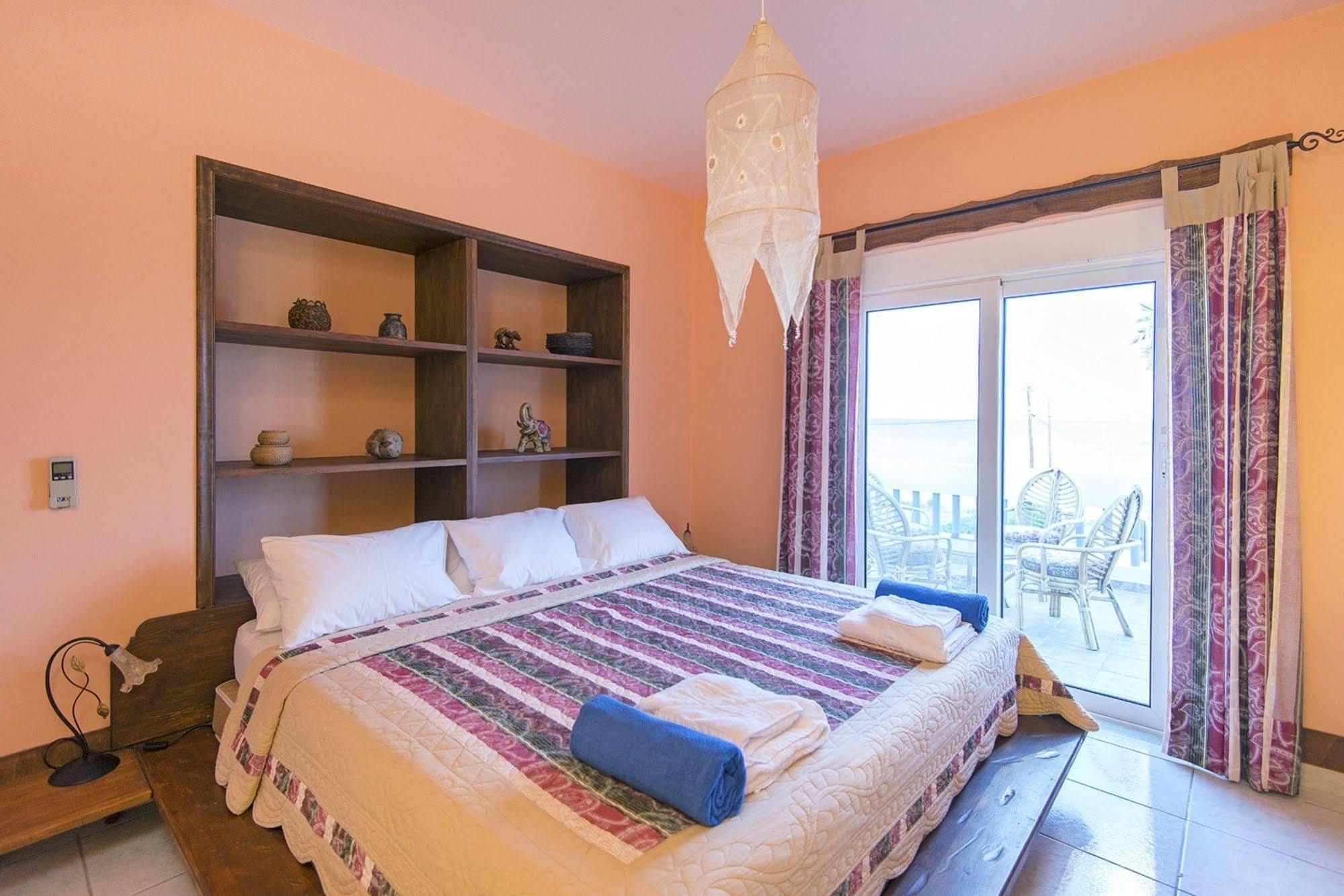 לקניה Alkyoni Villa מראה חיצוני תמונה